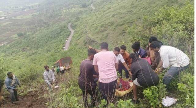 Woman dies, 22 others injured as bus falls into gorge in Nashik