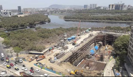 The construction of Line 3, which is a 33.5-kilometre stretch from Navy Nagar in the south to Aarey Depot in the north, began in November 2017.